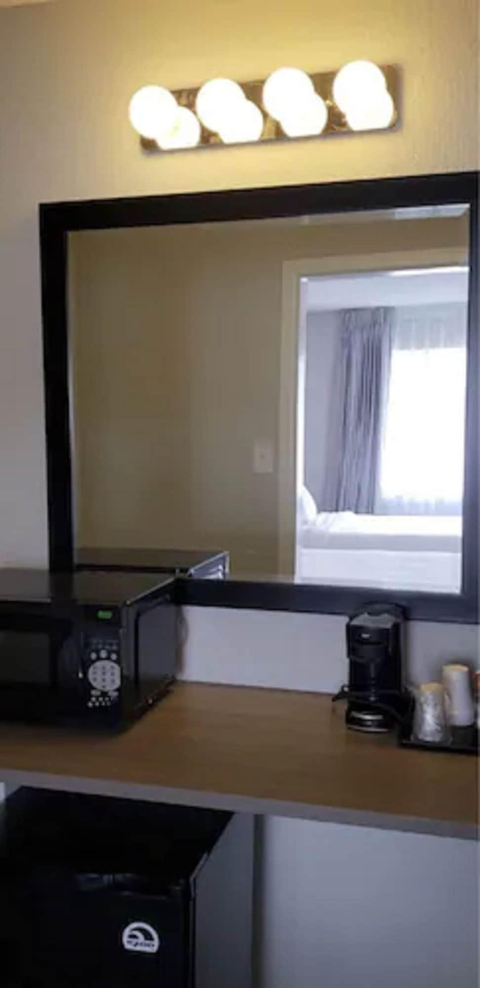 Econo Lodge Inn & Suites 애빌린 외부 사진