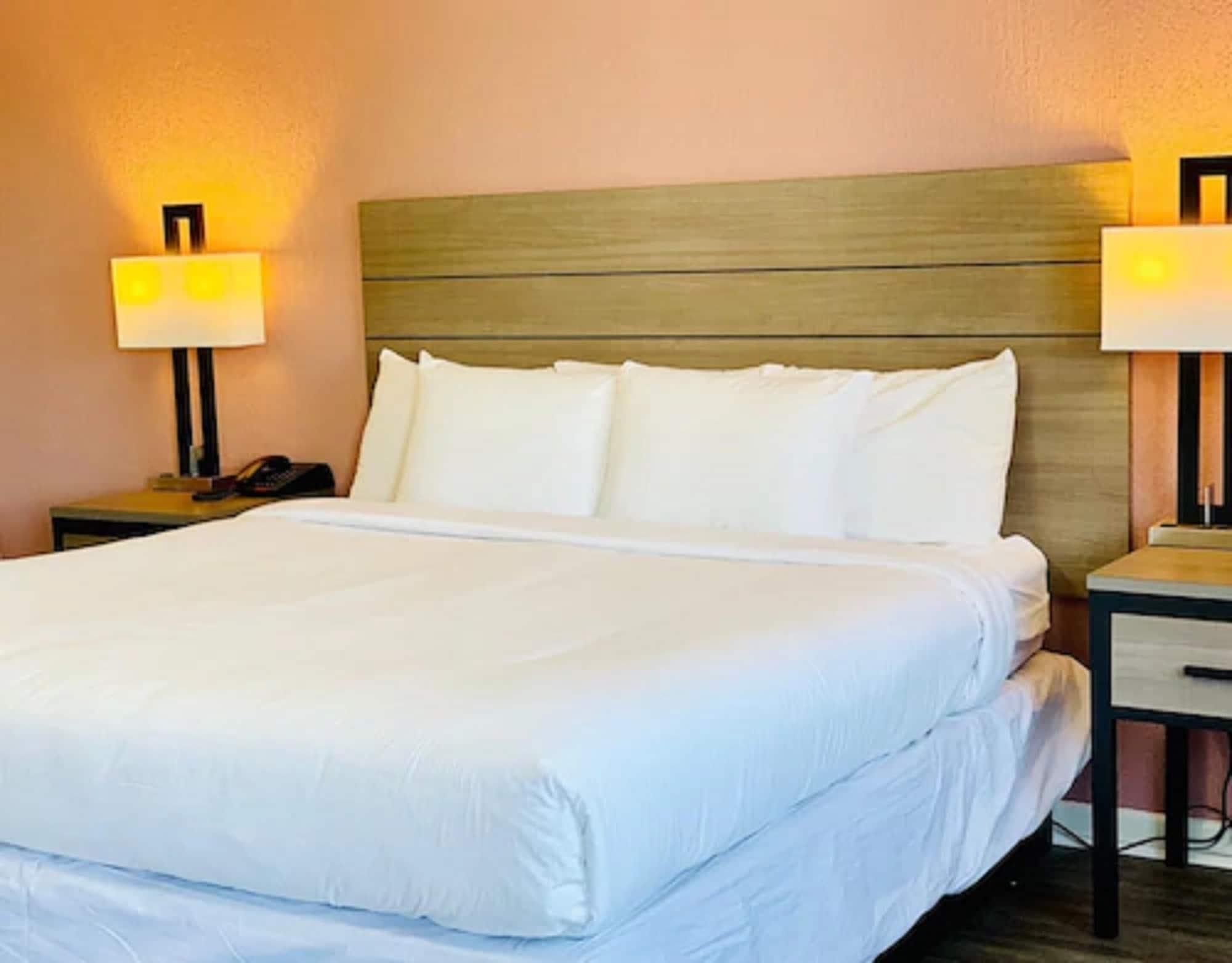 Econo Lodge Inn & Suites 애빌린 외부 사진